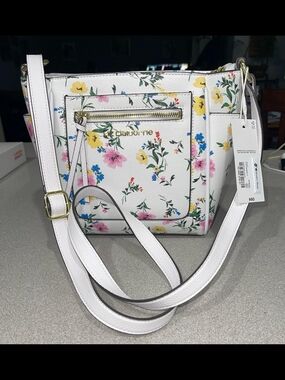 Pebbled Floral Crossbody Bag - White
